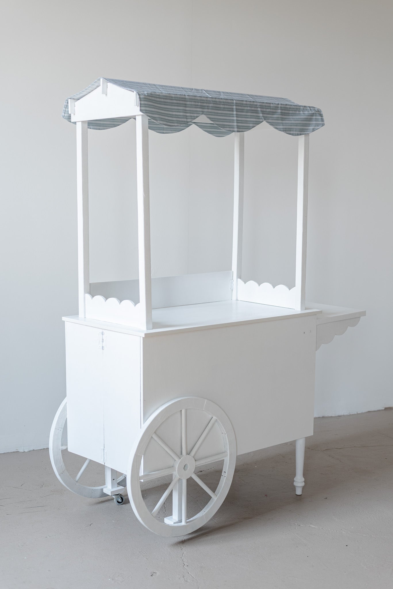 White Cart