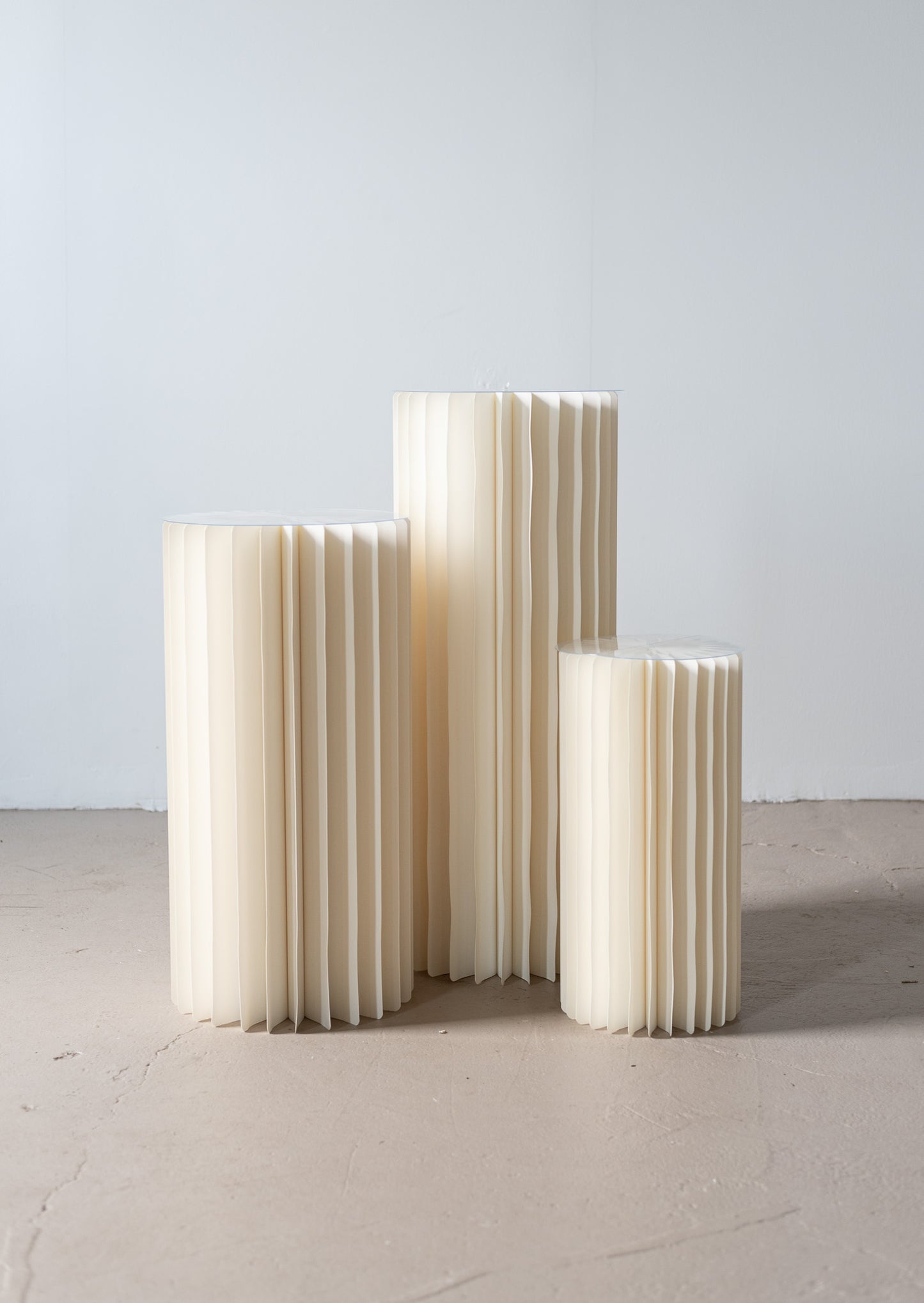 Accordion Pillars